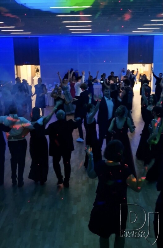 Stužková sa konala v  - Dome kultúry v Šali dňa 29.11.2025. Na stužkovej hral DJ MARK - DJ na stužkovú v okrese Šaľa